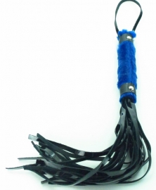Плеть из лака с синим мехом BDSM Light
