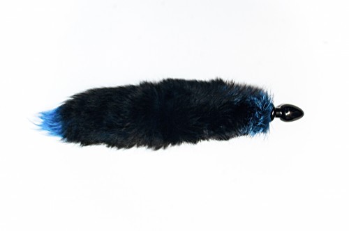 Анальная пробка черного цвета диам.60мм с голубым лисьим хвостом